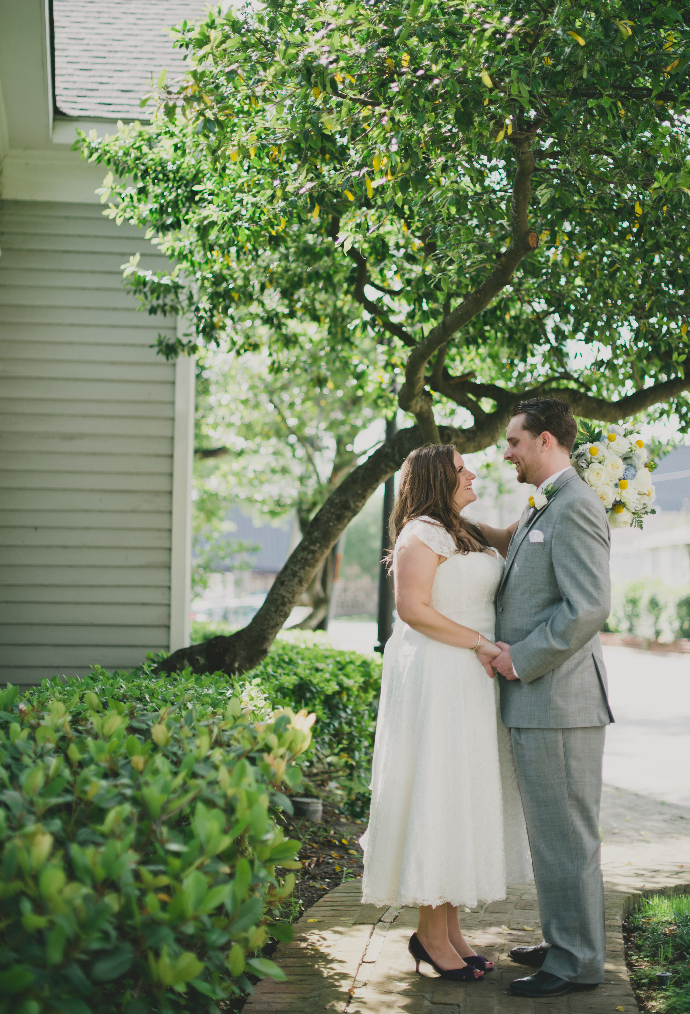 View More: http://sarahmckenziephoto.pass.us/cira-cameron-wed